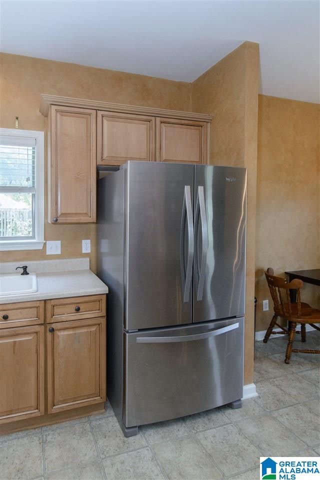 2009 Lake Circle Sterrett, AL 35147 - Photo 14 of 40