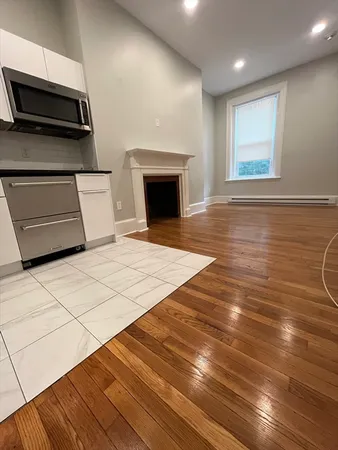 $2,595 | 399 Marlborough Street, Unit 6, Boston, MA 02115