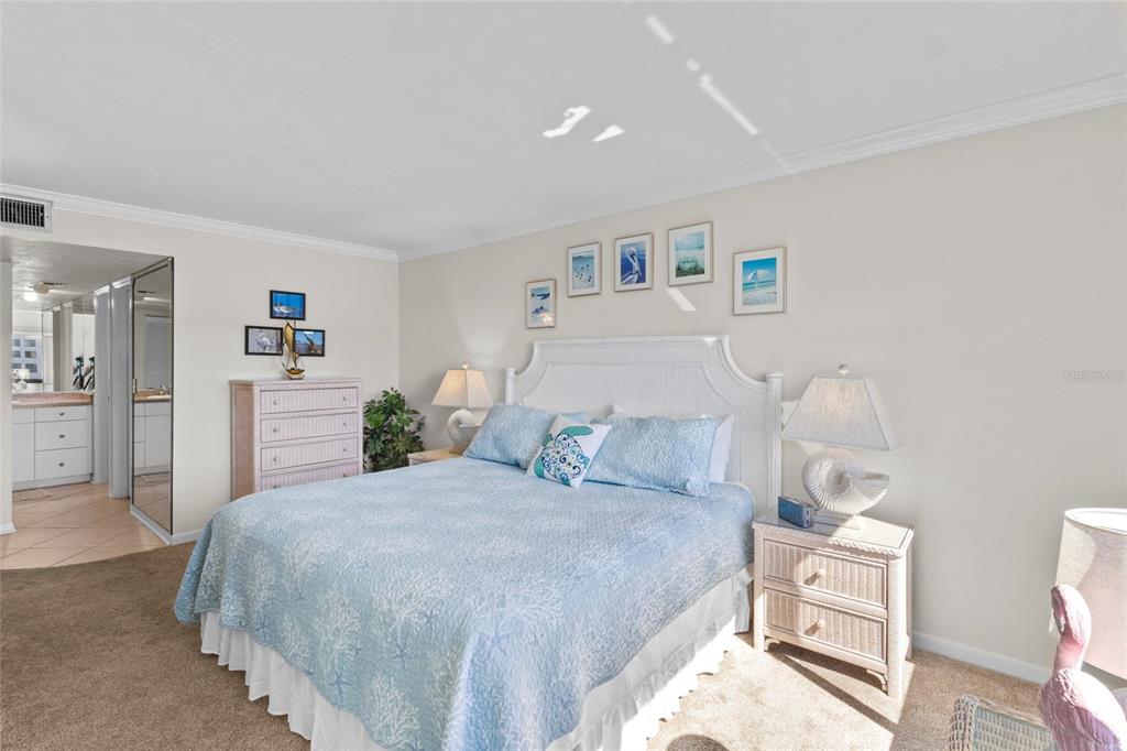 6236 Midnight Pass Road, Unit 305 Sarasota, FL 34242 - Photo 11 of 26