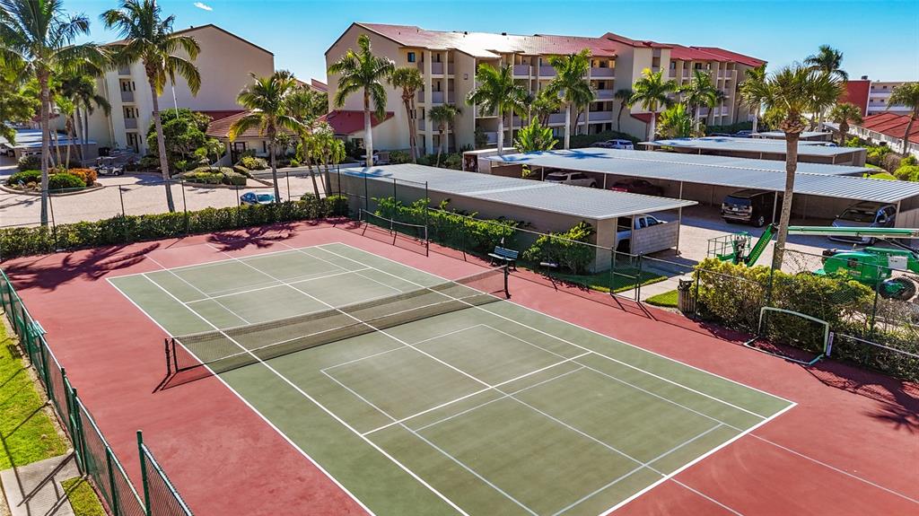 6236 Midnight Pass Road, Unit 305 Sarasota, FL 34242 - Photo 23 of 26