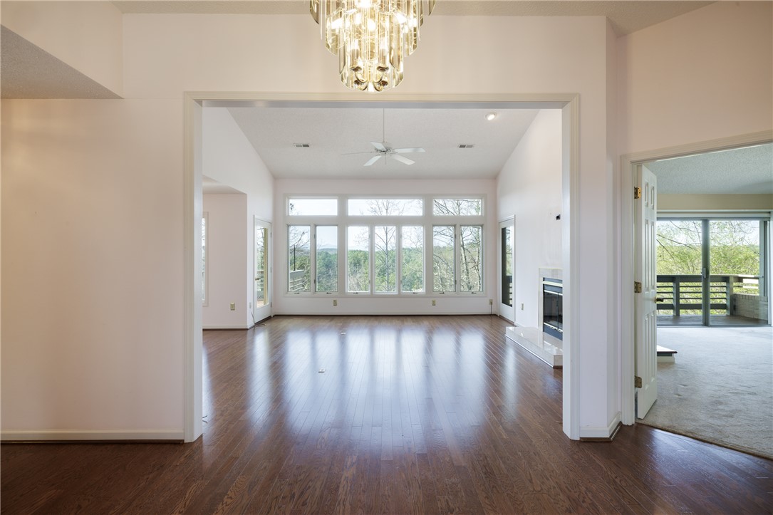 47 Gulf Stream Lane Salem, SC 29676 - Photo 31 of 48 This expansive living area offers panoramic views, creating a serene and inviting atmosphere.