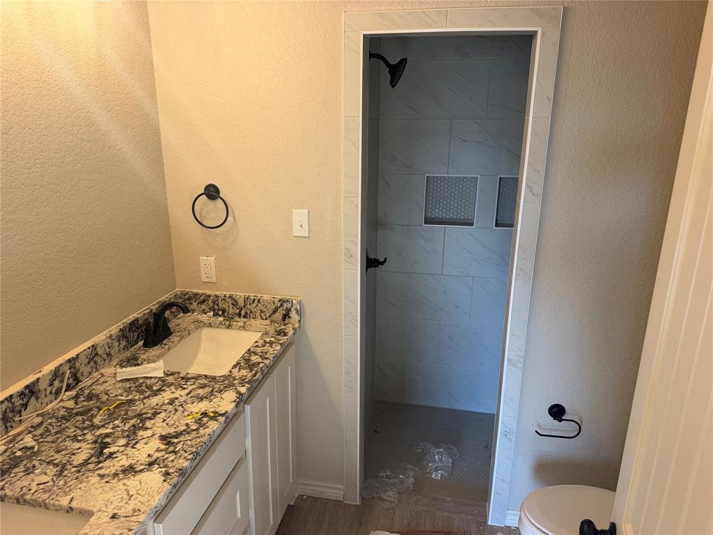 176 Altom Road Springtown, TX 76082 - Photo 6 of 6 Gallery Image 6