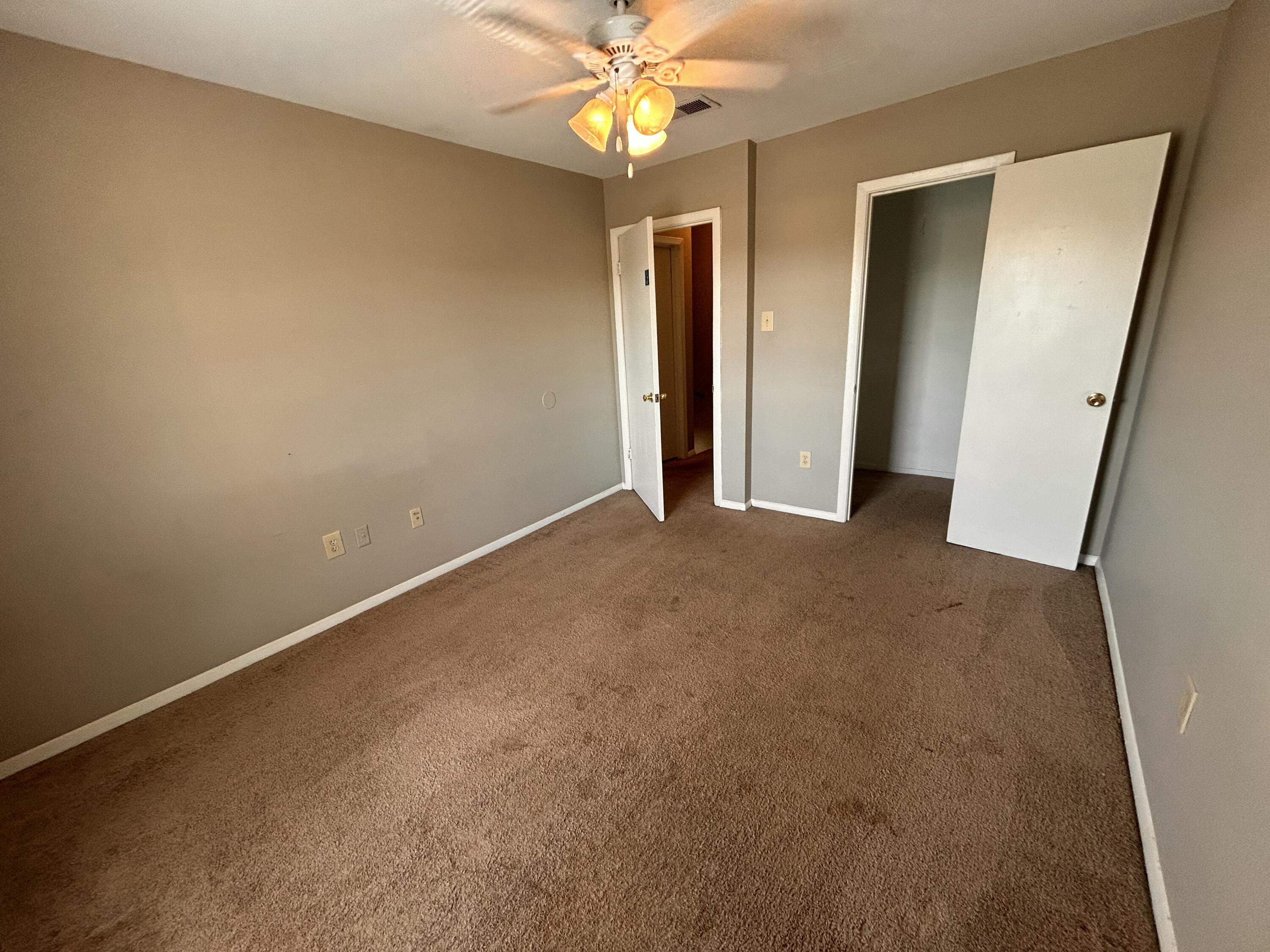 900 Mountain Creek Road, Unit D59 Chattanooga, TN 37405 - Photo 17 of 20 BEDROOM 3