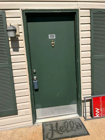 $1,750 | 900 Mountain Creek Road, Unit D59, Chattanooga, TN 37405