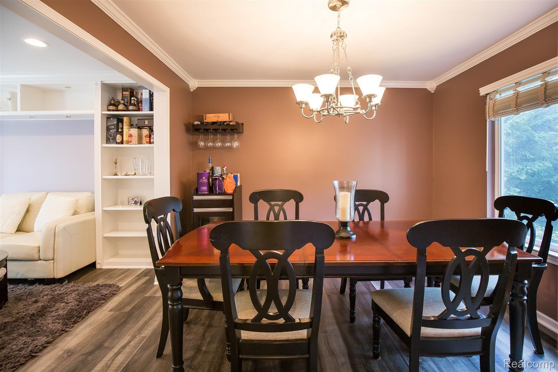 128 Chestnut Ridge Walled Lake, MI 48390 - Photo 13 of 29 Image -13.jpg