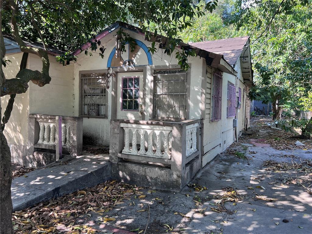 1447 Connestee Road Lakeland, FL 33805 - Photo 1 of 1 Gallery Image 1