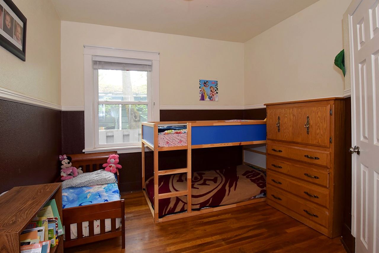 2726 Ella Road Spokane Valley, WA 99212 - Photo 11 of 20