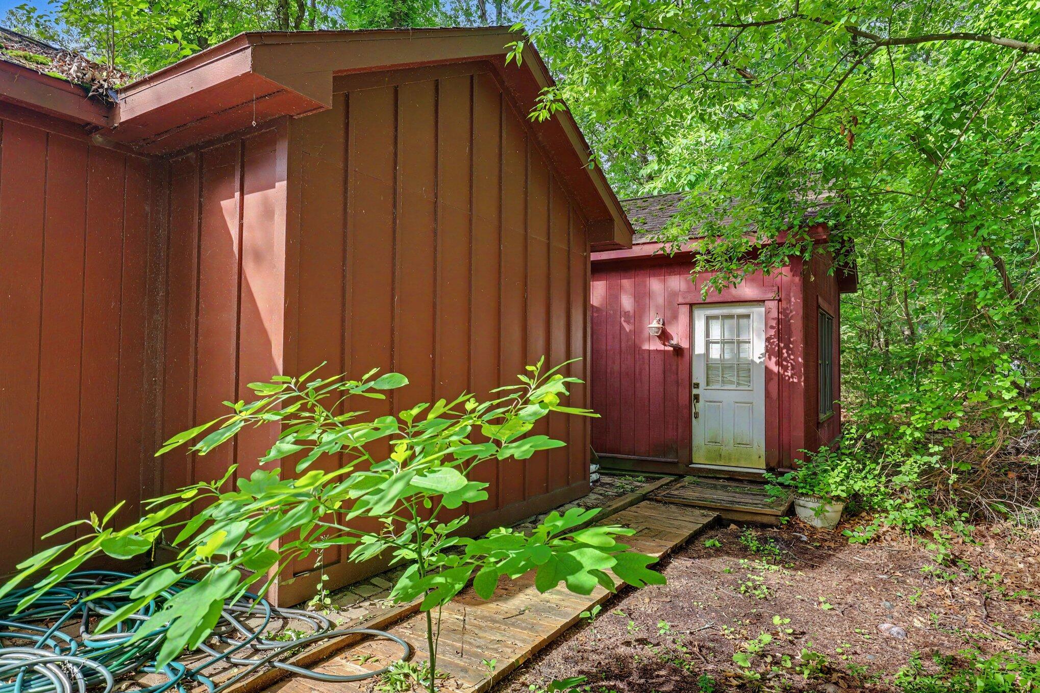 8735 Glen Nevis Road Northeast Ada, MI 49301 - Photo 11 of 54 052_img_0764_312