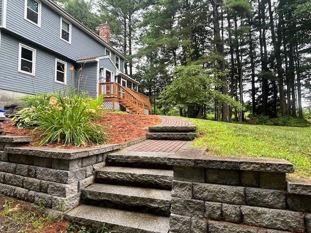 91 Hovey Road Londonderry, NH 03053 - Photo 2 of 33 Gallery Image 2