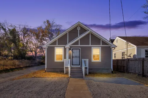 $319,900 | 2107 18th Avenue North, Nashville, TN 37208