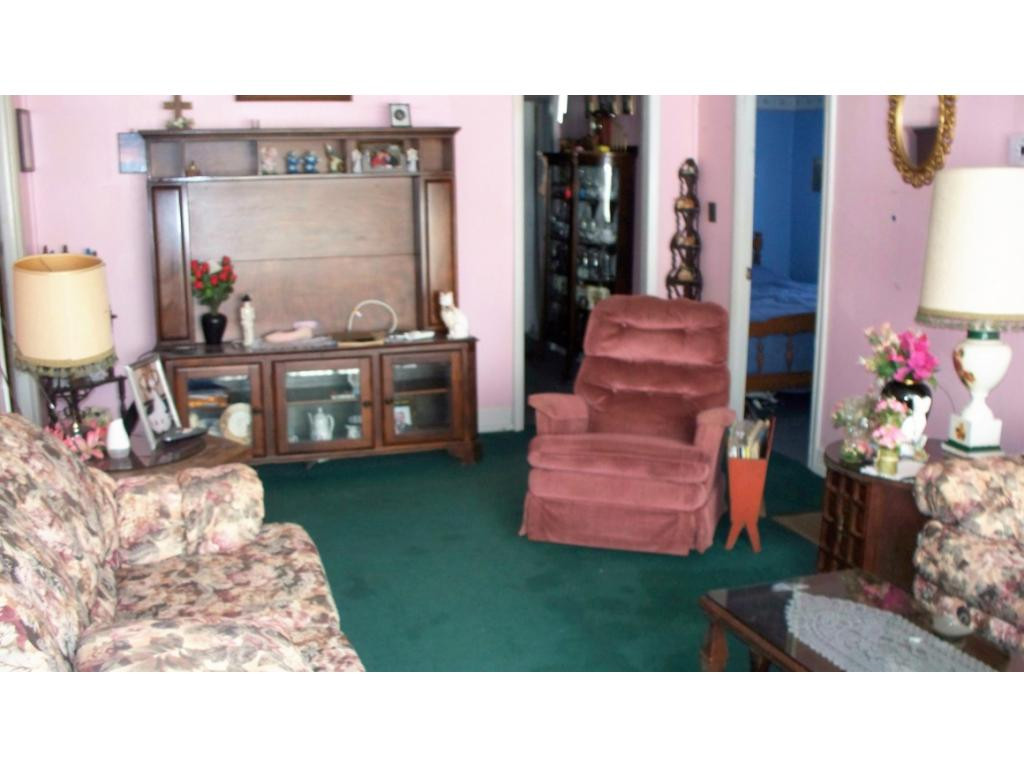 408 Ridge Avenue Appalachia, VA 24216 - Photo 3 of 7 Photo 3