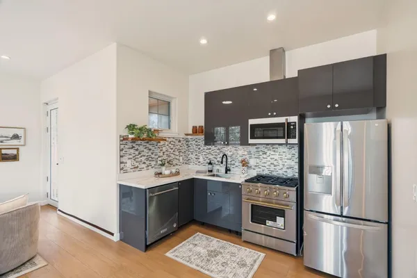 $3,995,000 | 2565 Benson Avenue, Santa Cruz, CA 95065