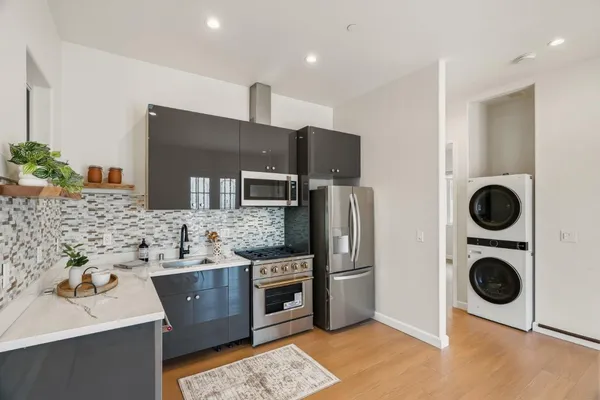 $3,995,000 | 2565 Benson Avenue, Santa Cruz, CA 95065