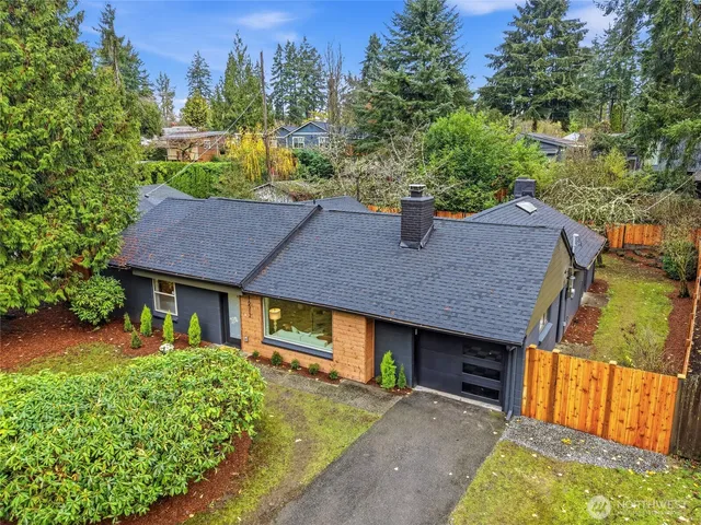 $1,099,900 | 16512 18th Avenue Northeast, Shoreline, WA 98155
