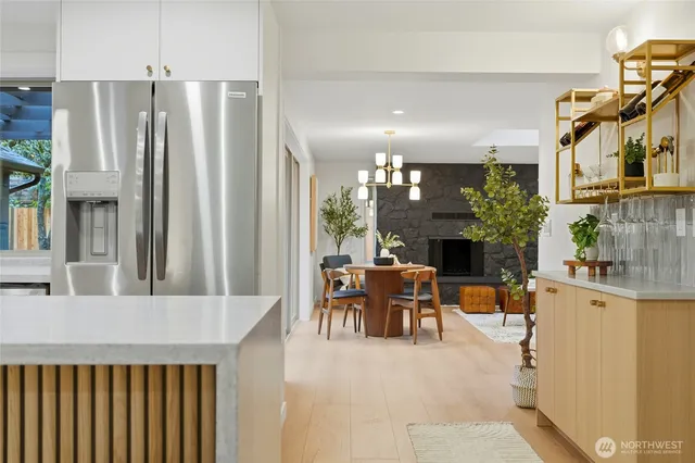 $1,099,900 | 16512 18th Avenue Northeast, Shoreline, WA 98155