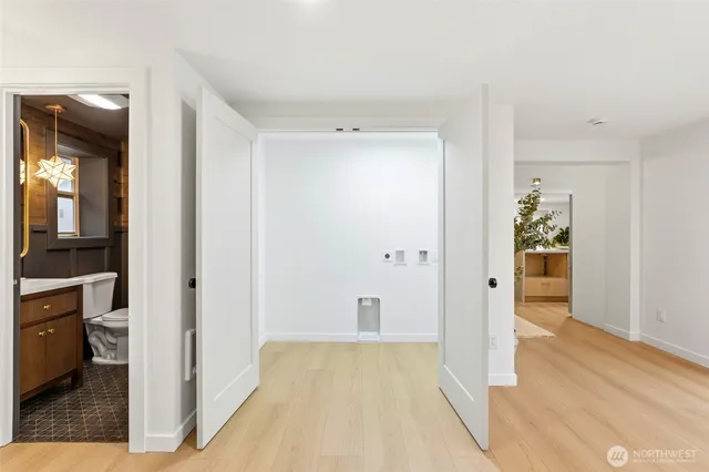 $1,099,900 | 16512 18th Avenue Northeast, Shoreline, WA 98155