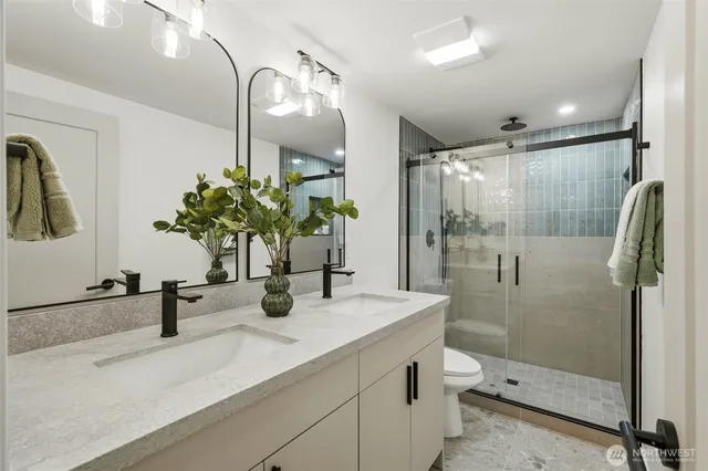 $1,099,900 | 16512 18th Avenue Northeast, Shoreline, WA 98155