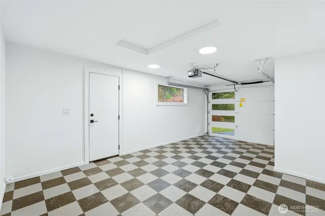 $1,099,900 | 16512 18th Avenue Northeast, Shoreline, WA 98155