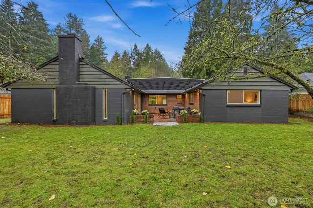 $1,099,900 | 16512 18th Avenue Northeast, Shoreline, WA 98155