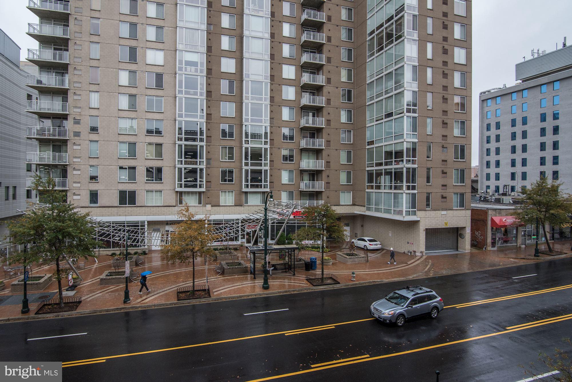 930 Wayne Avenue, Unit 904 Silver Spring, MD 20910 - Photo 1 of 24 Gallery Image 1