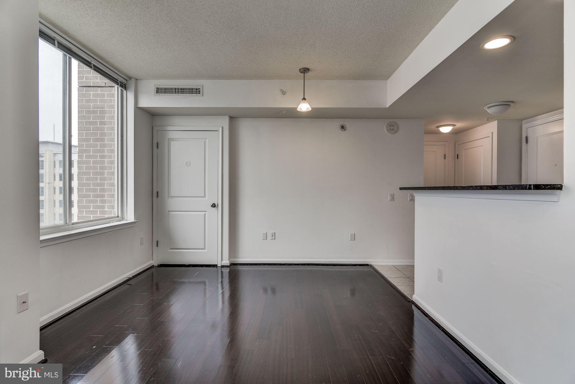 930 Wayne Avenue, Unit 904 Silver Spring, MD 20910 - Photo 18 of 24 Gallery Image 18