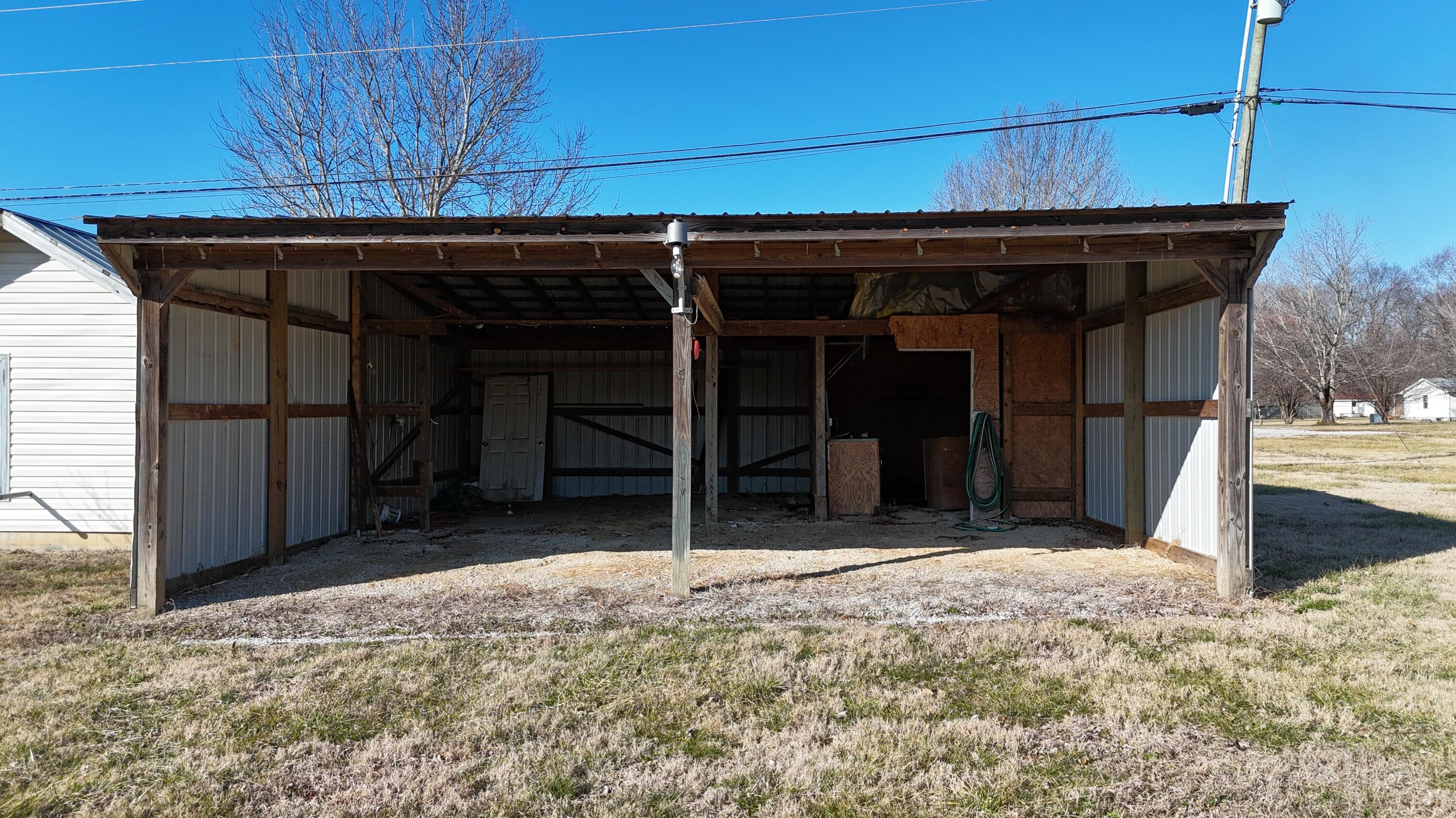 138 Bell Phipps Road Monticello, KY 42633 - Photo 38 of 45 38