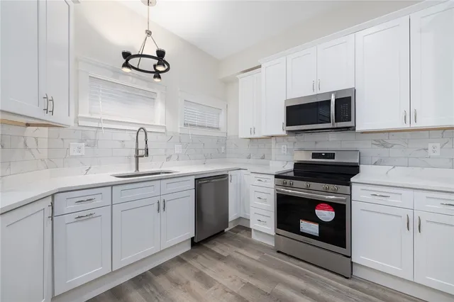 $2,750 | 56 Sutton Street, Unit 6, Providence, RI 02903