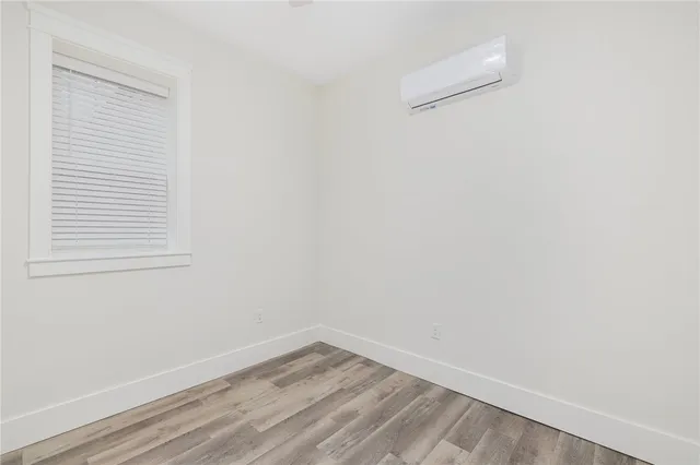 $2,650 | 56 Sutton Street, Unit 6, Providence, RI 02903