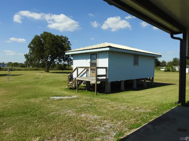 $200,000 | 5018 Bayouside Drive, Chauvin, LA 70344