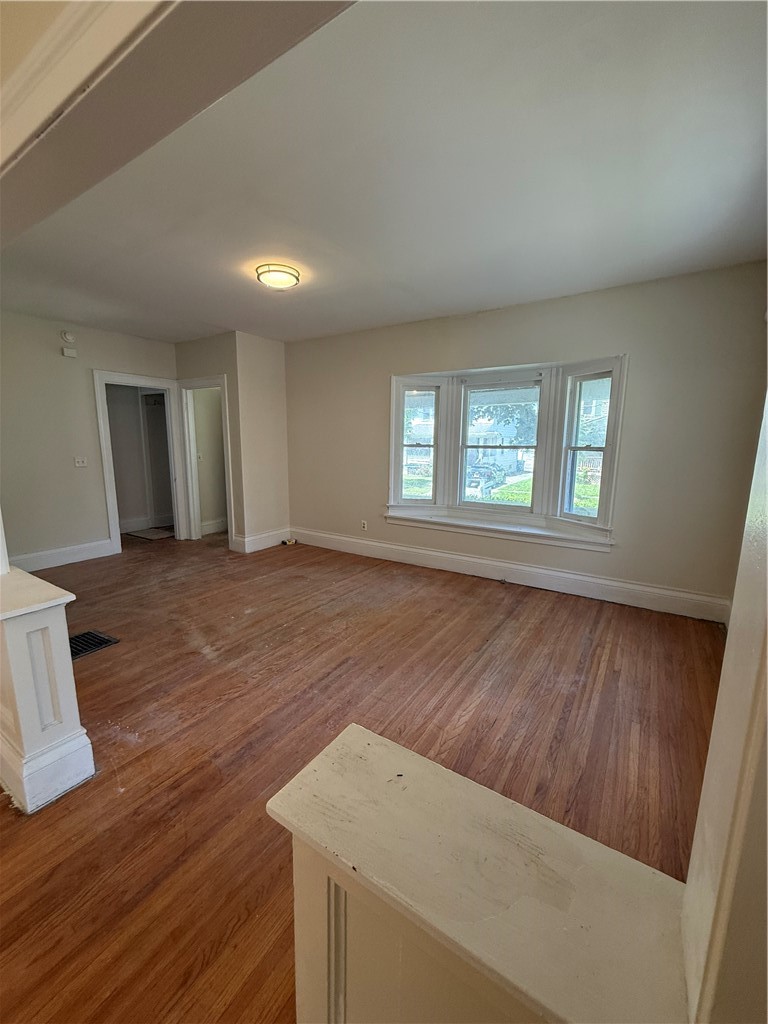 143 Raeburn Avenue Rochester, NY 14619 - Photo 6 of 17