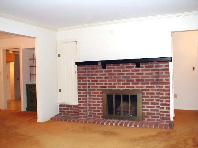 12 Fairview Road Colonie, NY 12211 - Photo 6 of 12 Photo 6