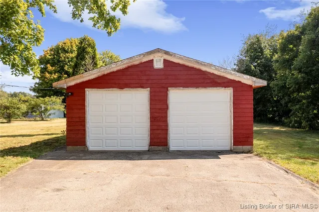 $189,000 | 3485 East Bradford Road Northeast, Greenville, IN 47124