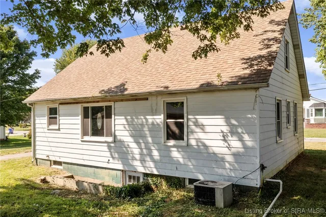 $189,000 | 3485 East Bradford Road Northeast, Greenville, IN 47124