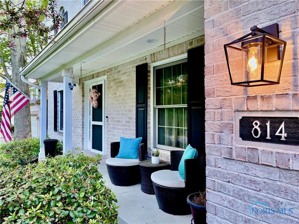 814 Weatherstone Road Holland, OH 43528 - Photo 2 of 38 Gallery Image 2