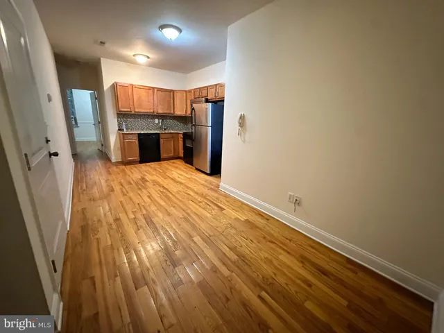 a view of livingroom with hardwood floor