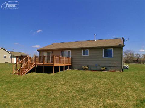 9494 Torrey Road Grand Blanc, MI 48439 - Photo 18 of 18 20346364-17.JPG