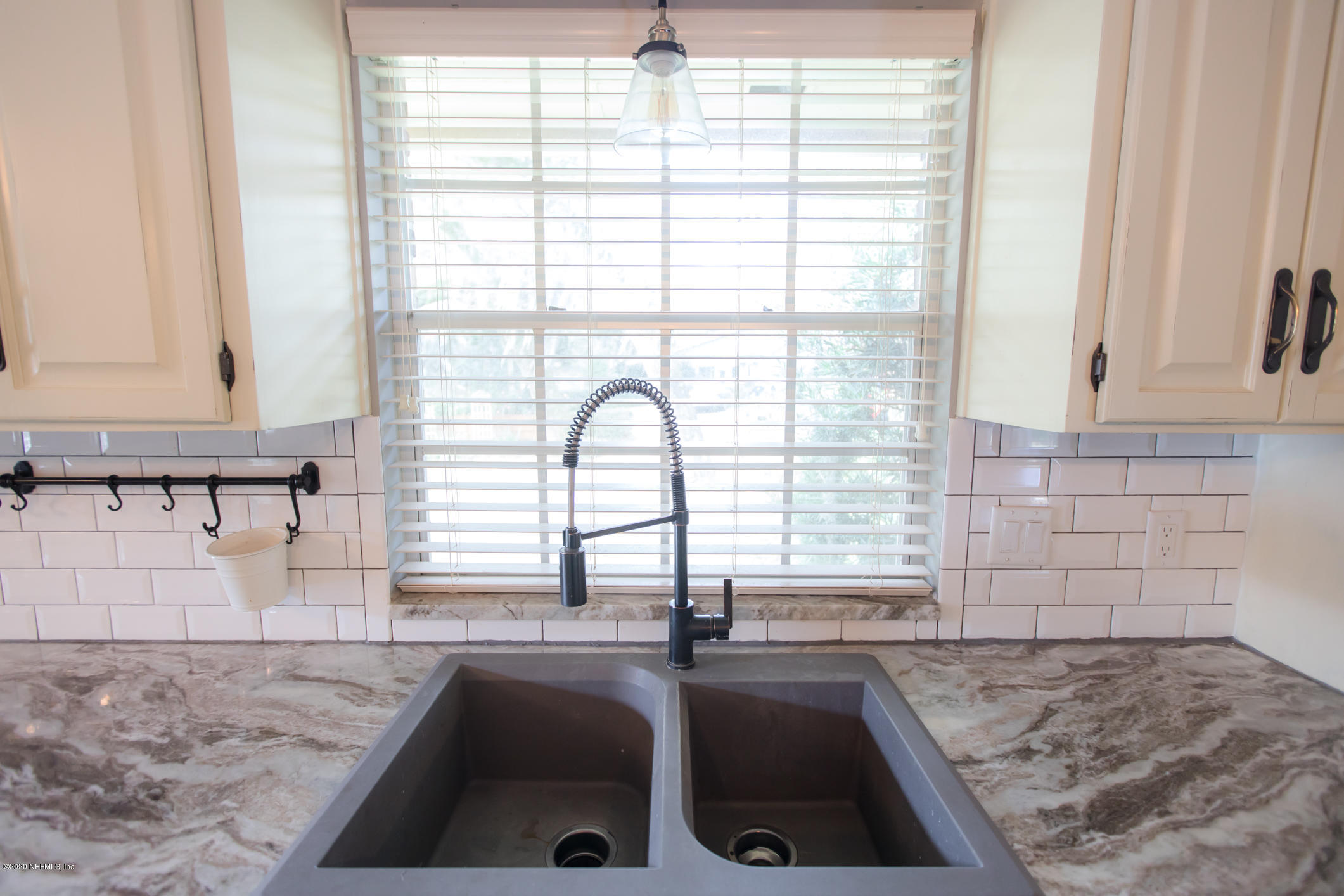 4334 Monument Road Jacksonville, FL 32225 - Photo 18 of 44 Crushed granite sinks