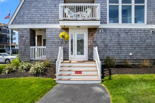 $968,500 | 143 Beach Avenue, Unit 205, Kennebunk, ME 04043