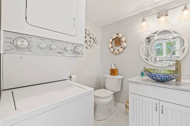 $968,500 | 143 Beach Avenue, Unit 205, Kennebunk, ME 04043