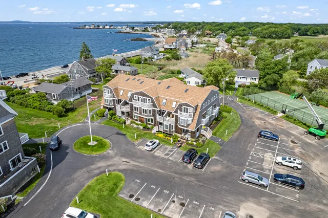 $968,500 | 143 Beach Avenue, Unit 205, Kennebunk, ME 04043