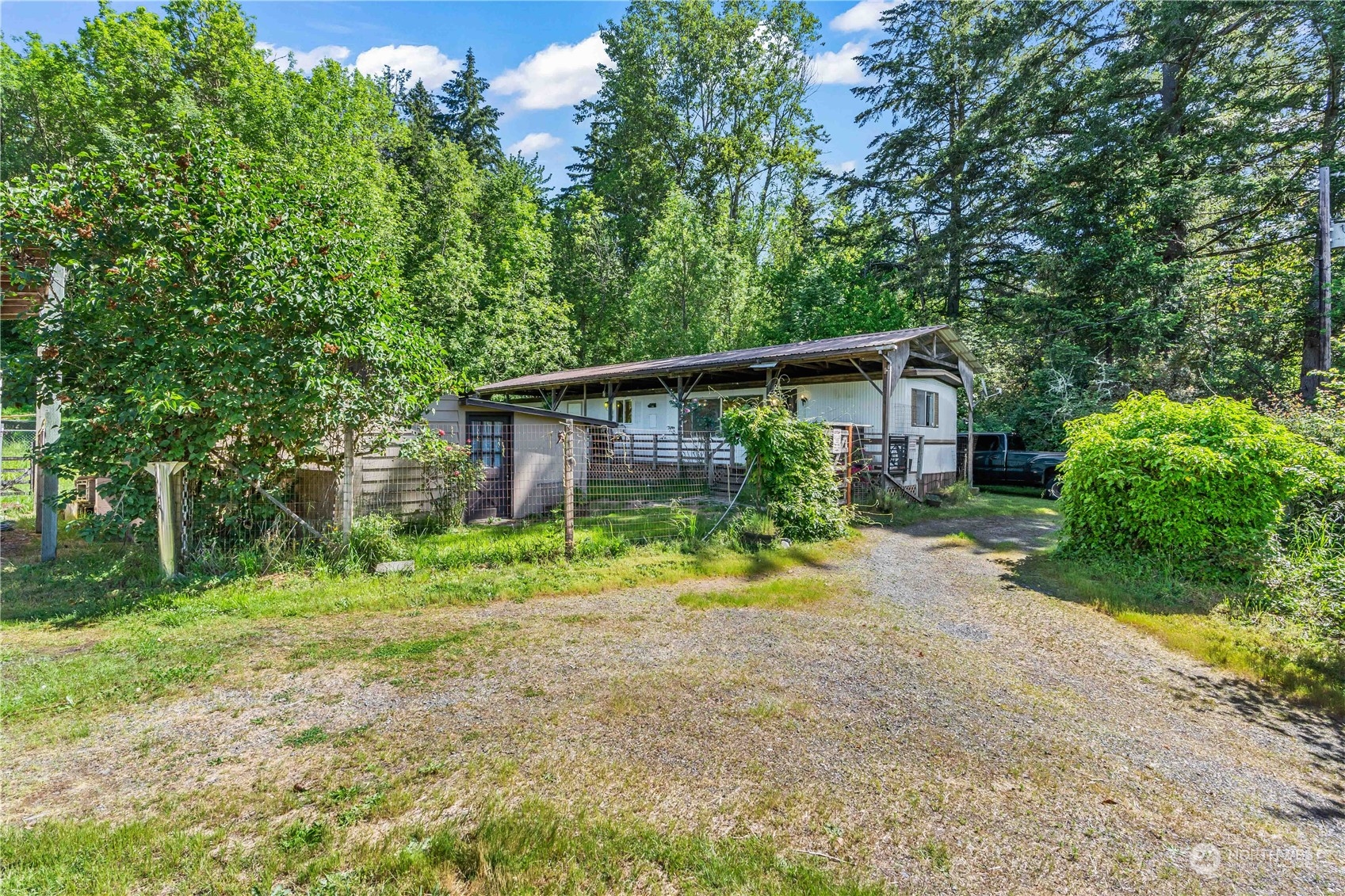 12919 Sandberg Road Anderson Island, WA 98303 - Photo 4 of 27 Gallery Image 4