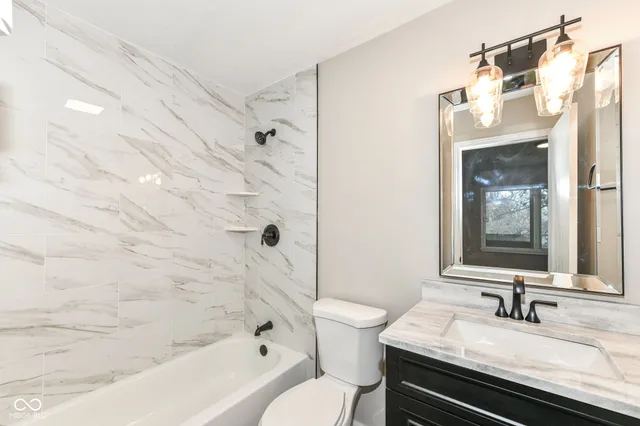 $220,000 | 3025 Pawnee Drive, Indianapolis, IN 46235