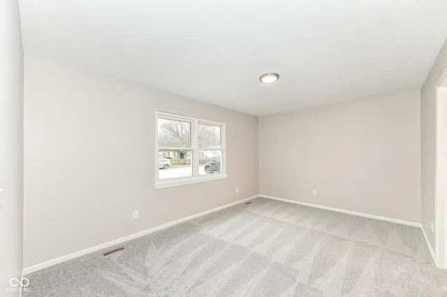 $220,000 | 3025 Pawnee Drive, Indianapolis, IN 46235