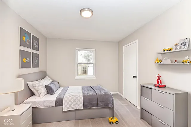 $220,000 | 3025 Pawnee Drive, Indianapolis, IN 46235