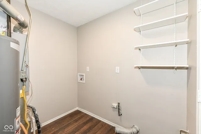 $220,000 | 3025 Pawnee Drive, Indianapolis, IN 46235