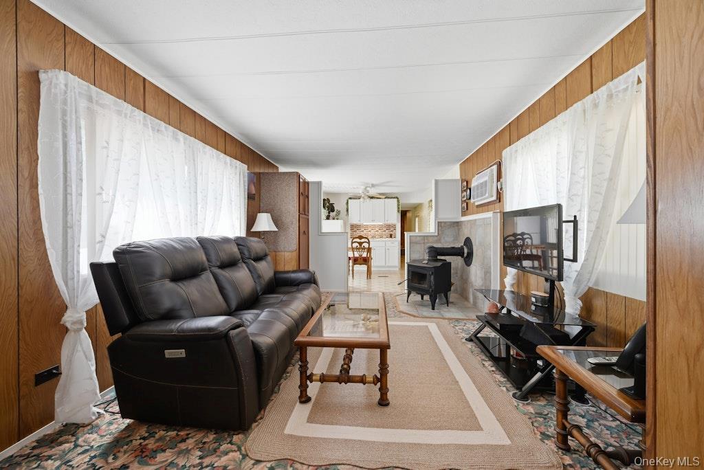 433-34 Mill Road Calverton, NY 11933 - Photo 17 of 18 Gallery Image 17