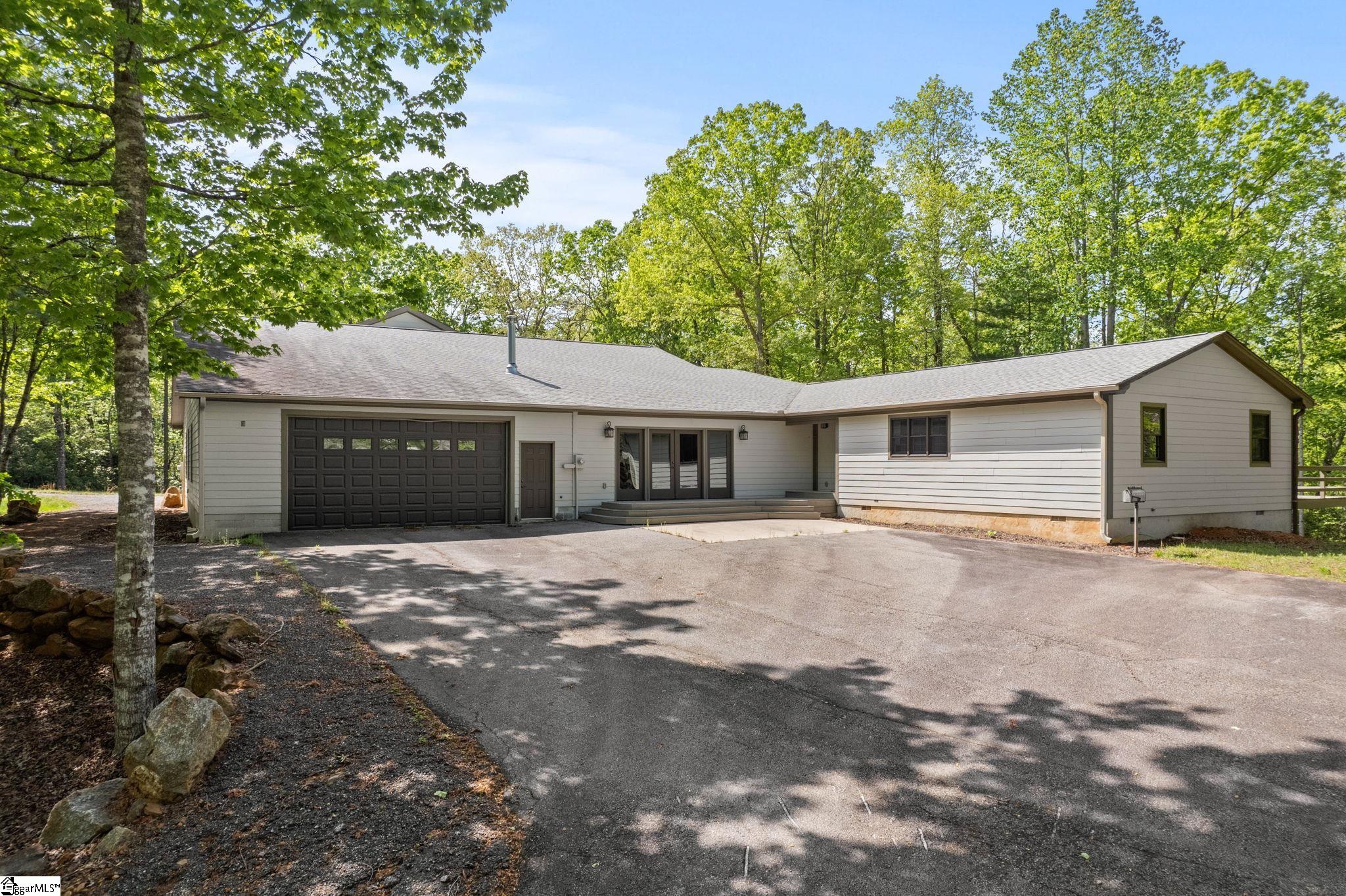 181 Cherokee Hill Ridge Road Pickens, SC 29671 - Photo 1 of 47
