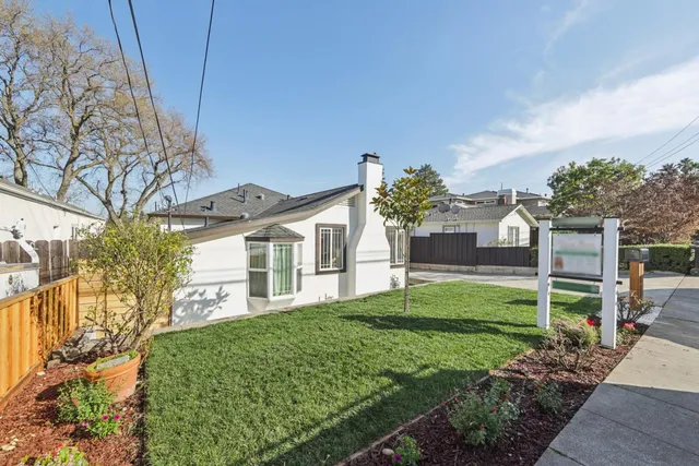 $2,388,000 | 725 Alameda De Las Pulgas, Redwood City, CA 94061
