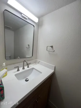 $2,625 | 601 East Palo Verde Drive, Unit 25, Phoenix, AZ 85012