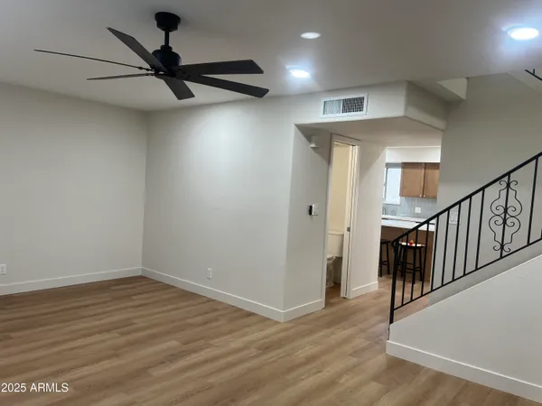 $2,650 | 601 East Palo Verde Drive, Unit 25, Phoenix, AZ 85012